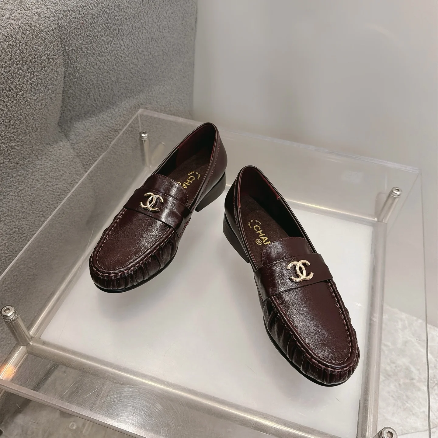 CHANEL Loafers Calfskin Leather Brown-Gold EU35-41 B20202609111269 - Image 6