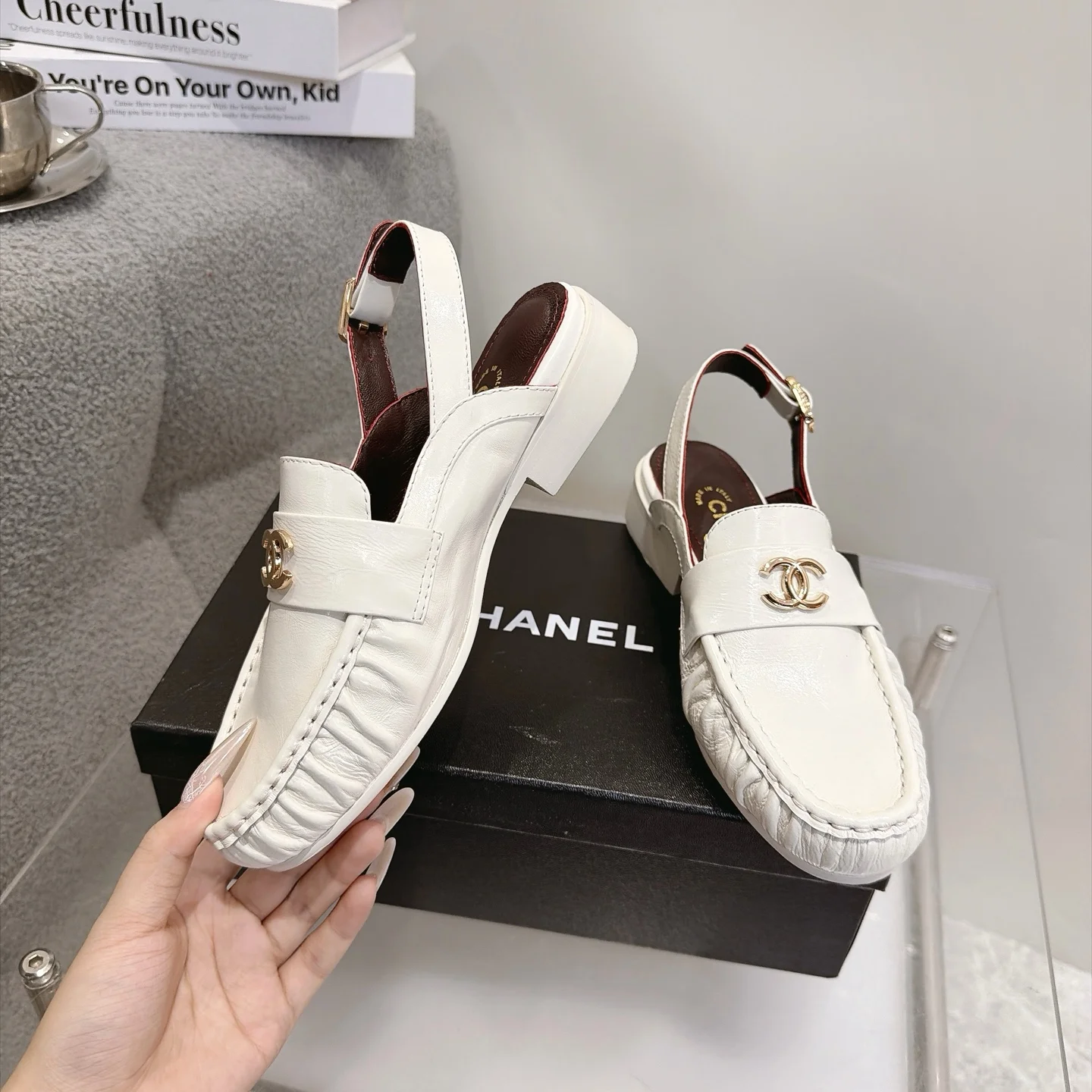 CHANEL Loafers Calfskin Leather White-Gold EU35-41 B20202609111267 - Image 2