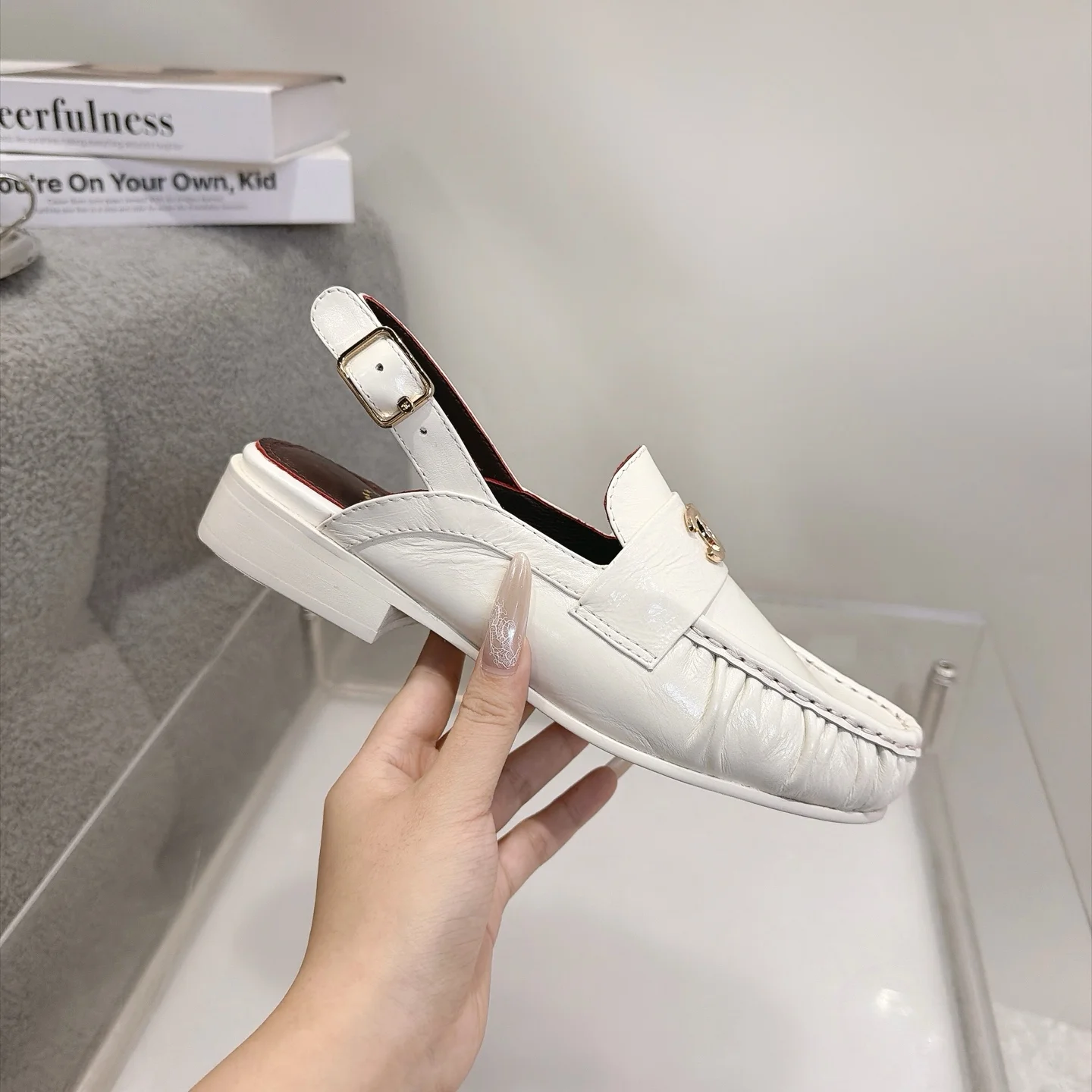 CHANEL Loafers Calfskin Leather White-Gold EU35-41 B20202609111267 - Image 6
