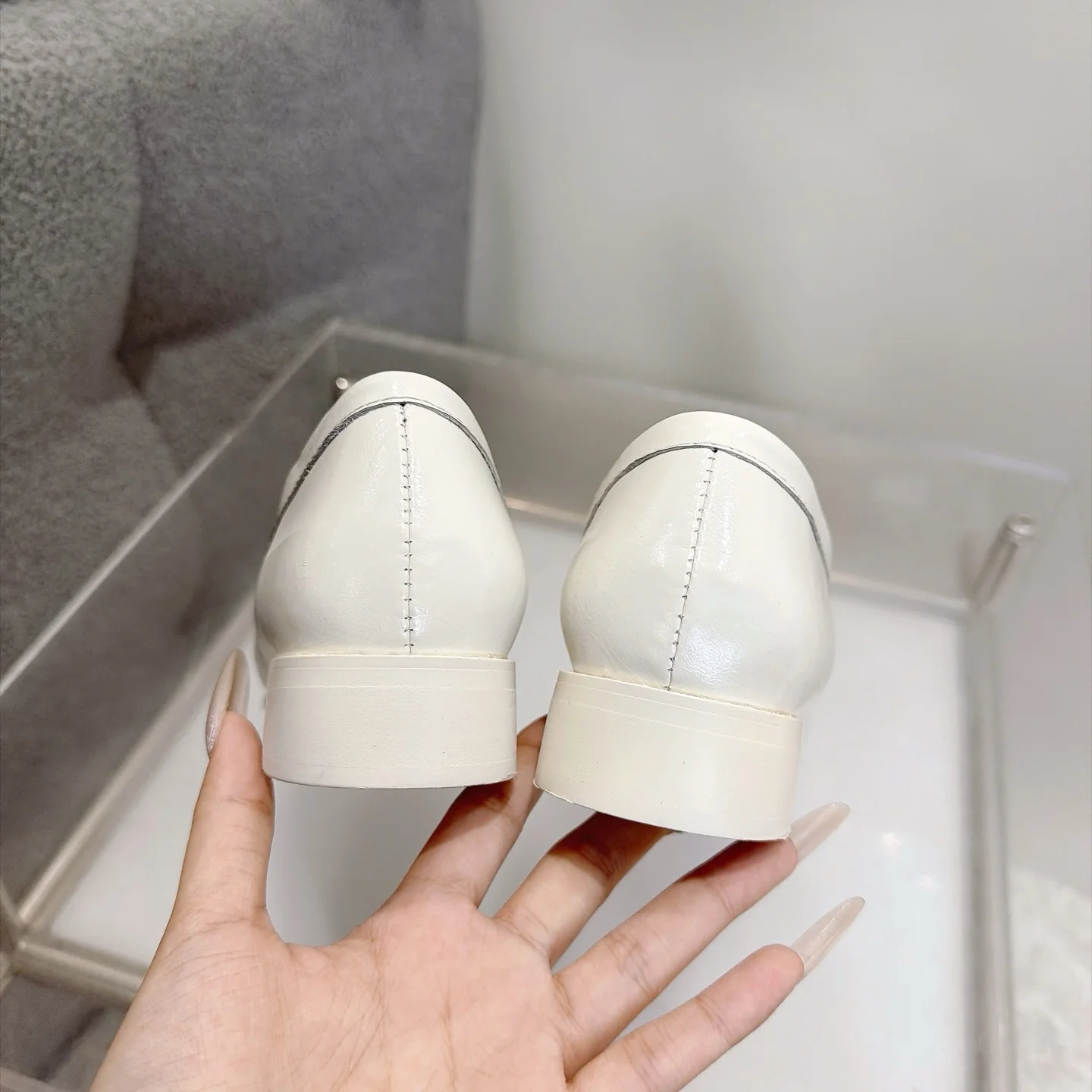 CHANEL Loafers Calfskin Leather White-Gold EU35-41 B20202609111271 - Image 9