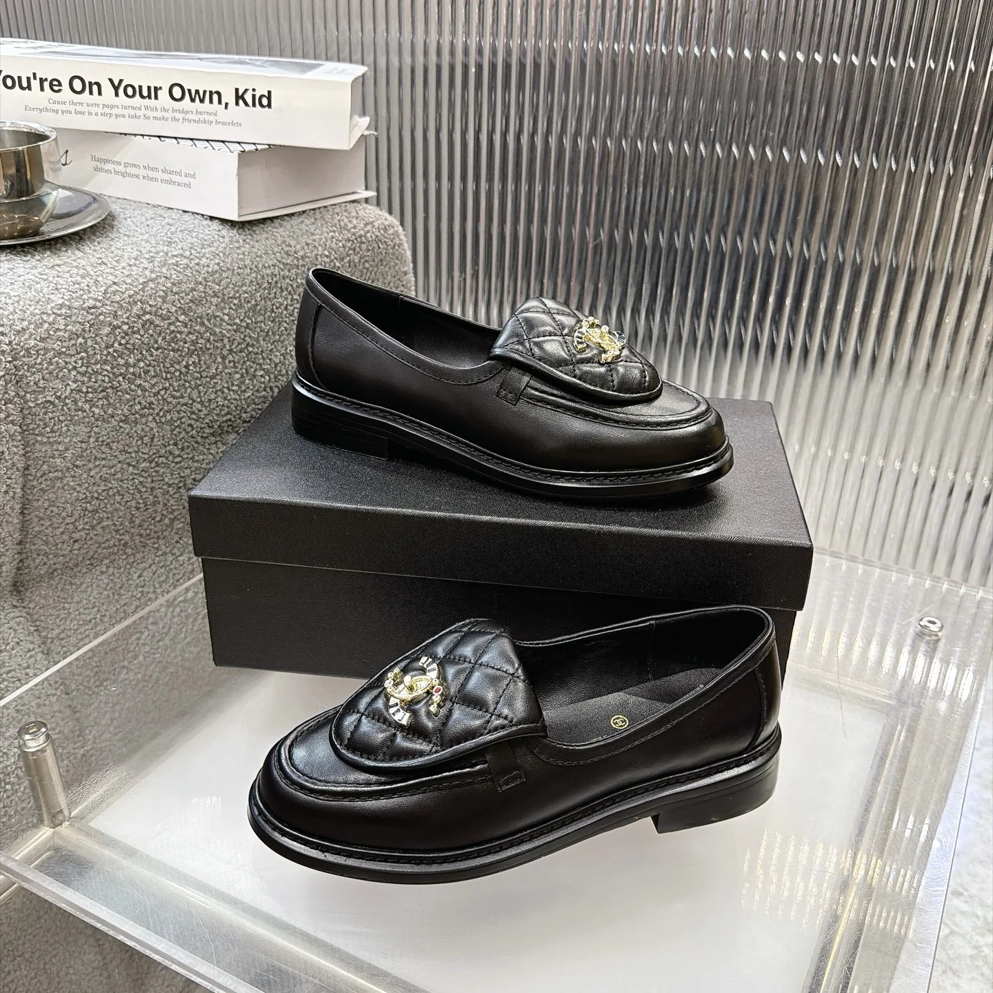 CHANEL Loafers Lambskin Black-Gold EU35-40 B20202609111274 - Image 3
