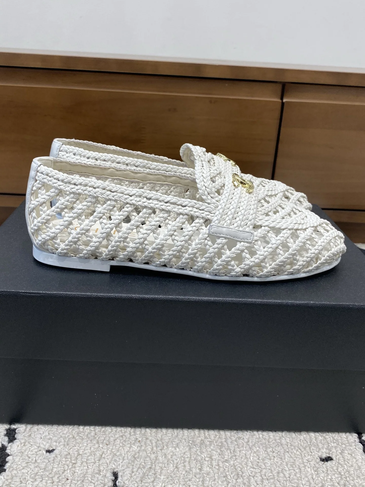 CHANEL Loafers Mesh Leather White-Gold EU35-39 B80202609110238 - Image 2