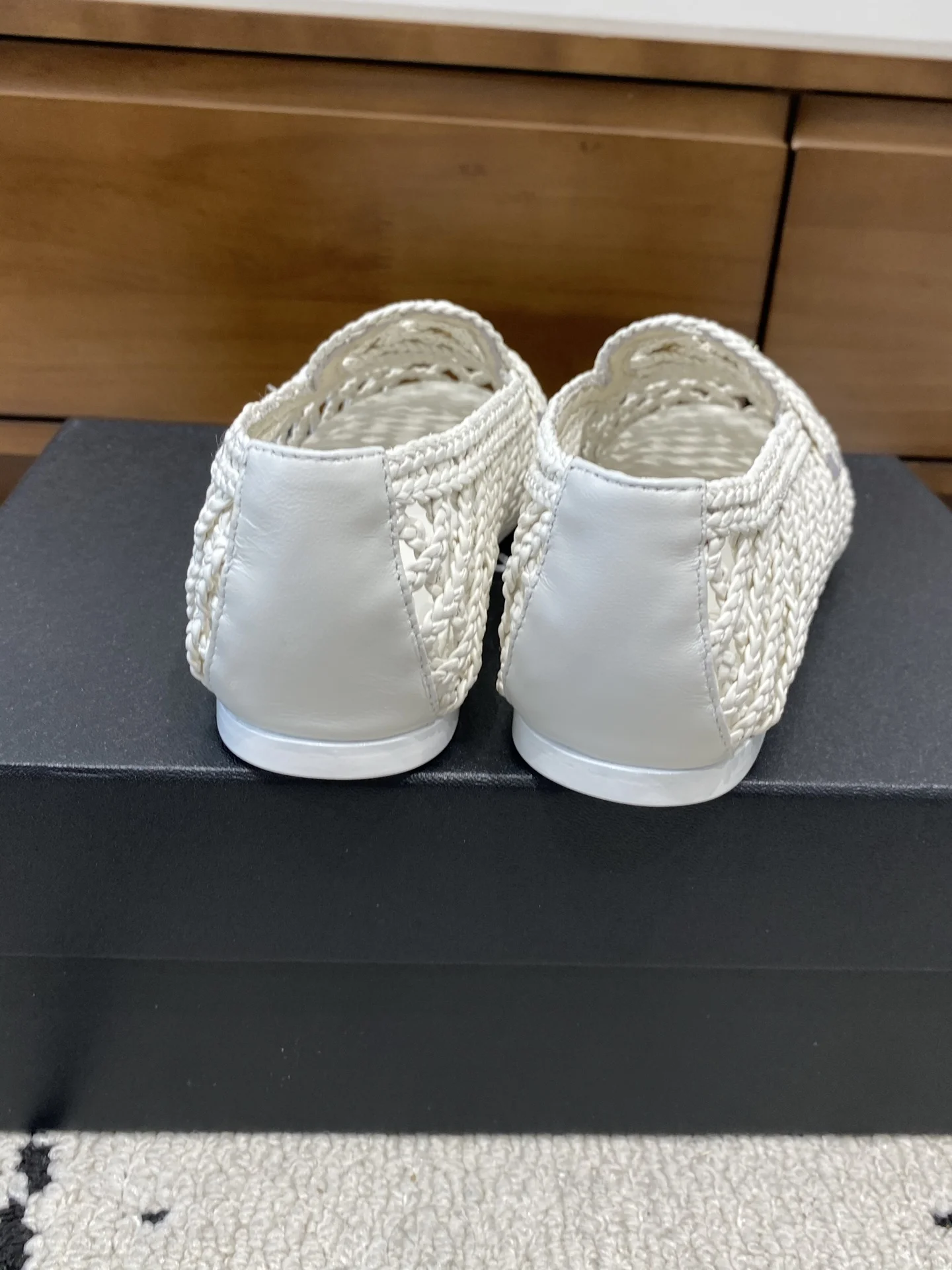 CHANEL Loafers Mesh Leather White-Gold EU35-39 B80202609110238 - Image 3