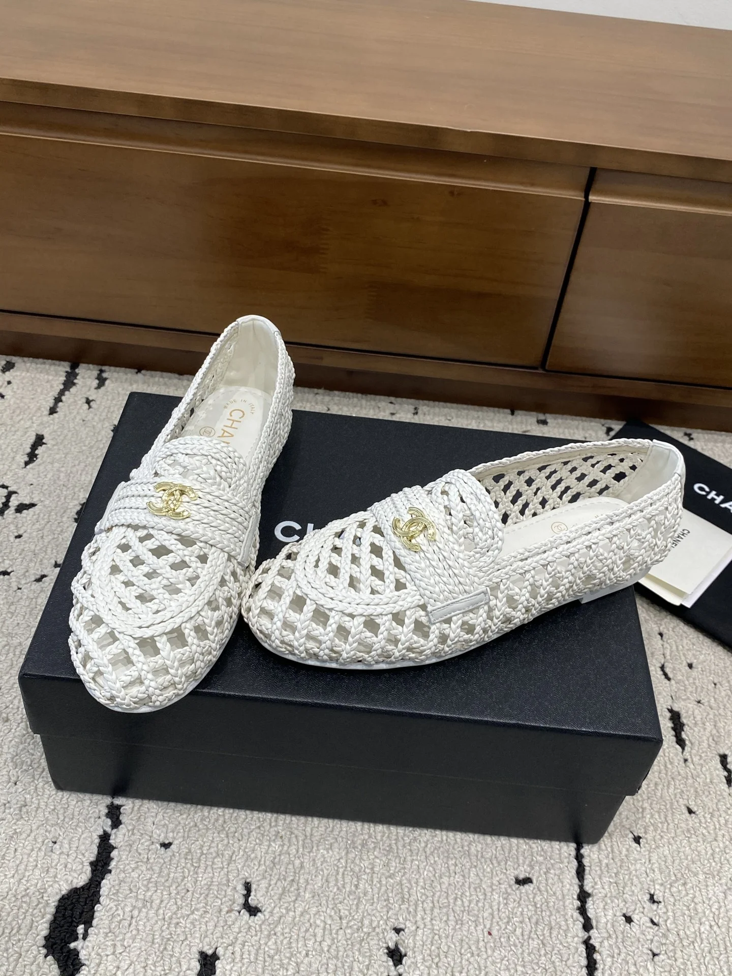 CHANEL Loafers Mesh Leather White-Gold EU35-39 B80202609110238 - Image 9