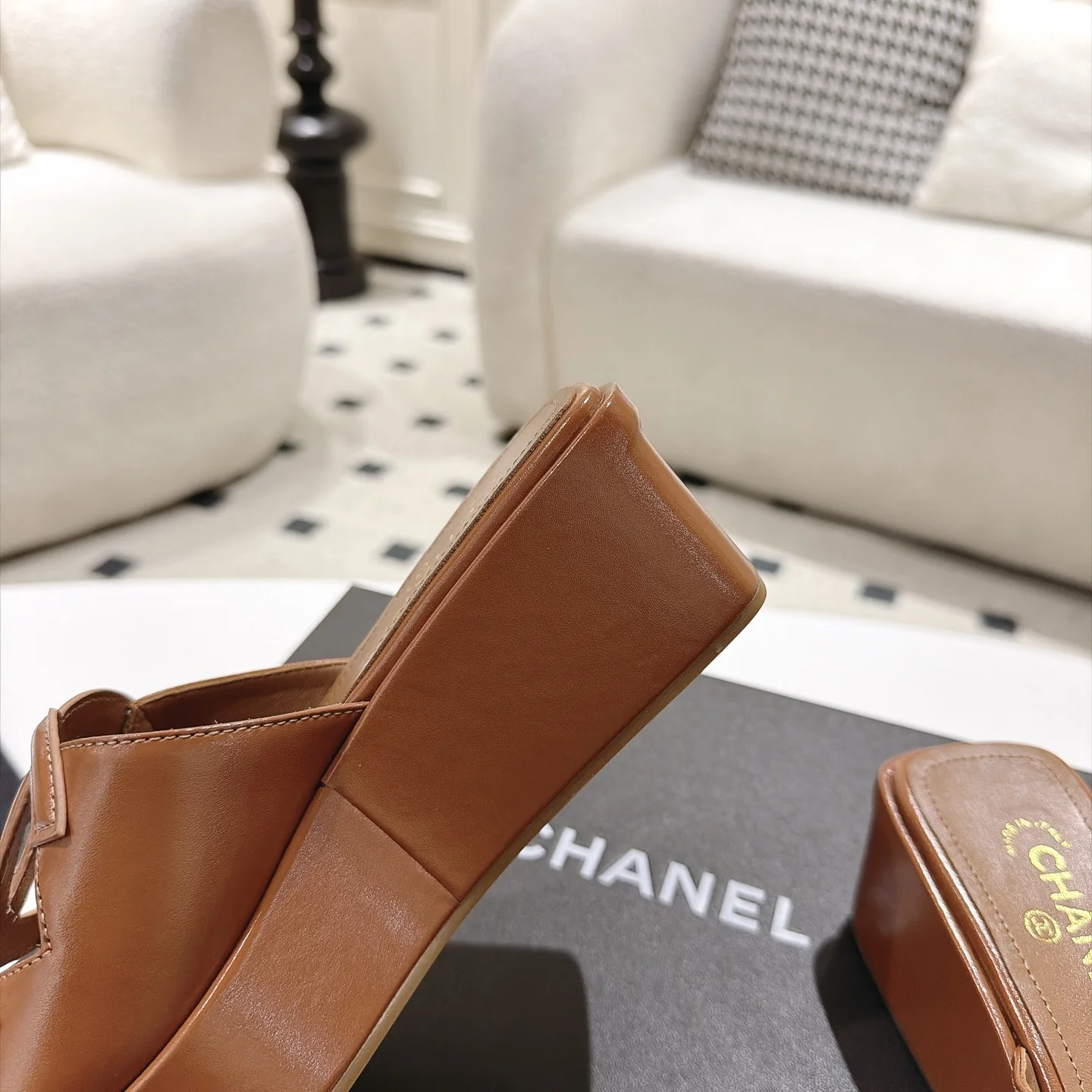 CHANEL Mules Brown-Gold B30202609110869 - Image 8