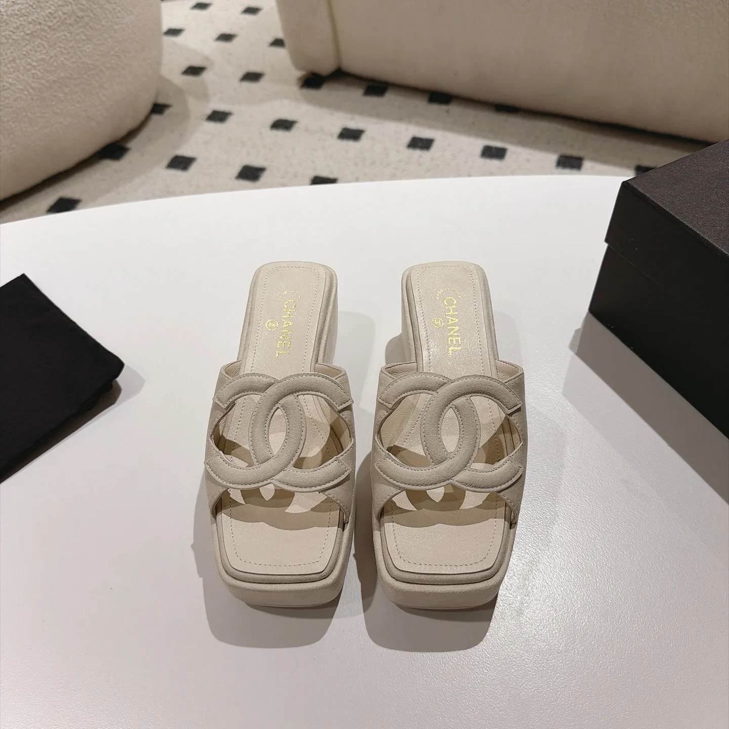 CHANEL Mules Lamb Leather Beige-Gold EU35-39 B30202609110874