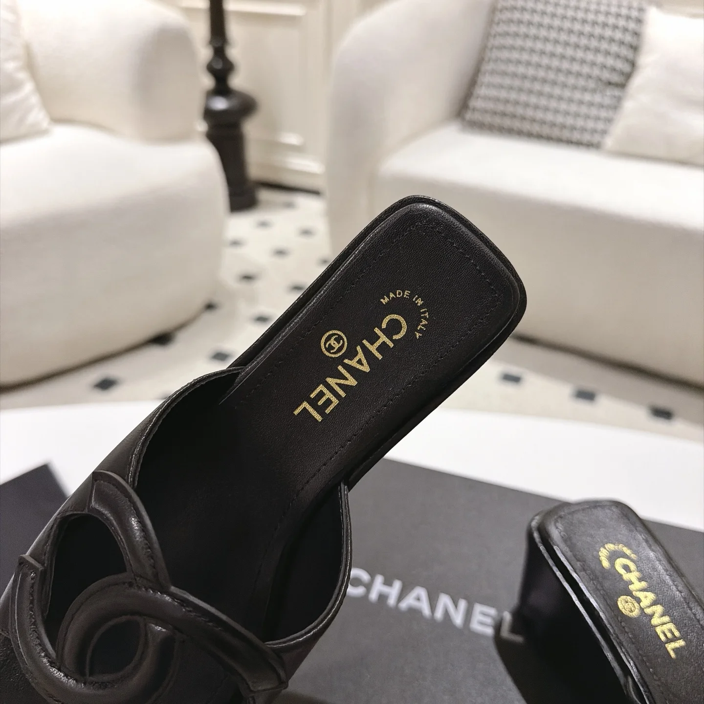 CHANEL Mules Lambskin Leather Black-Gold EU35-39 B30202609110871 - Image 8