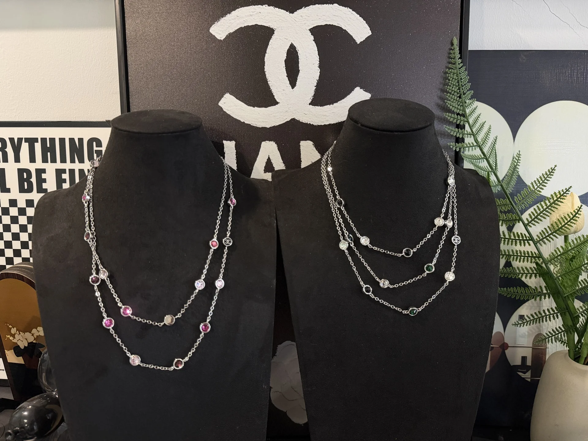 CHANEL Necklaces Diamond Enamel One Size I0202609070018 - Image 4