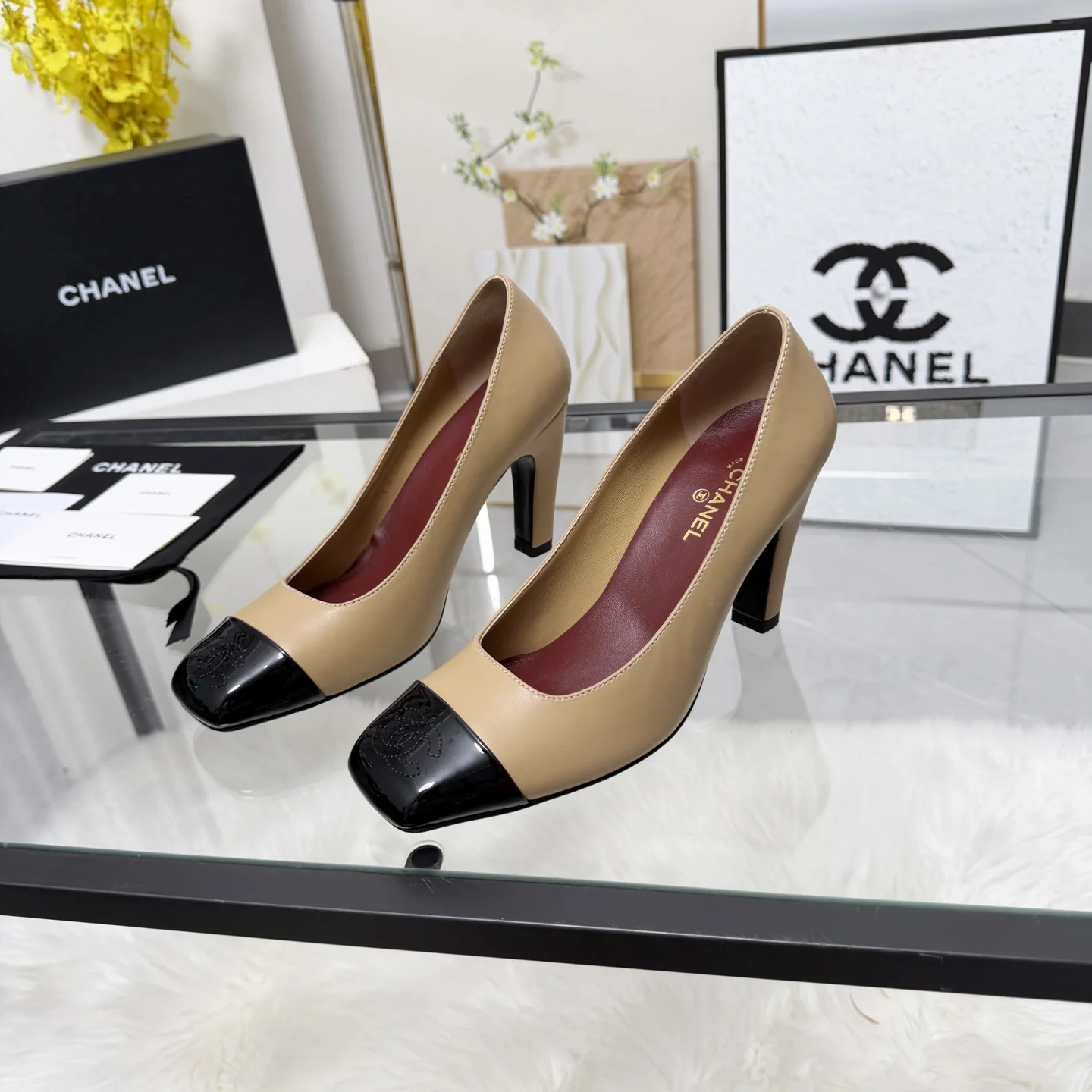 CHANEL Pumps Beige-Black B70202609110271 - Image 7
