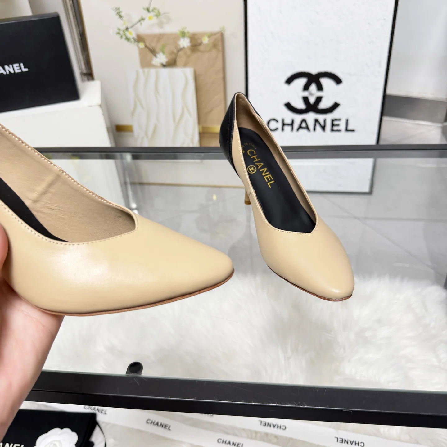 CHANEL Pumps Calf Leather Beige-Black EU35-41 B60202609110256 - Image 4