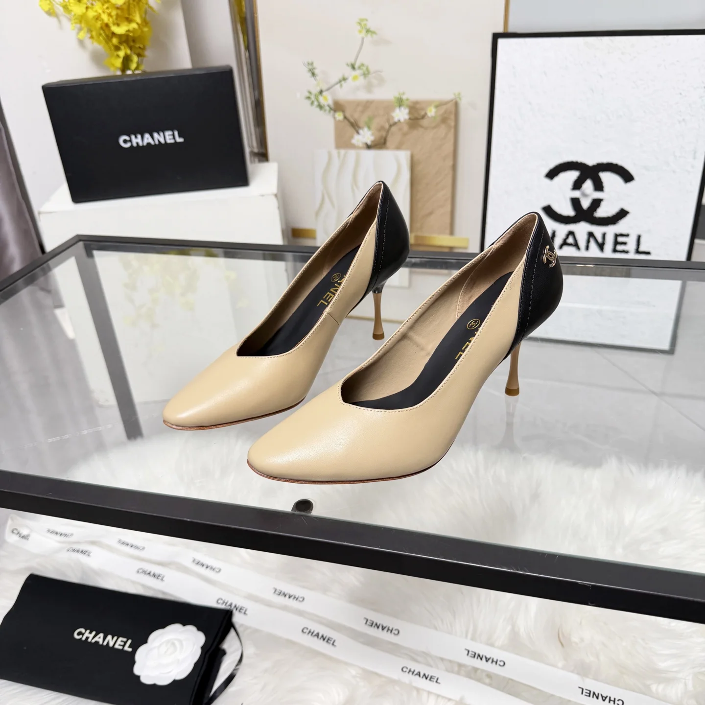 CHANEL Pumps Calf Leather Beige-Black EU35-41 B60202609110256 - Image 5