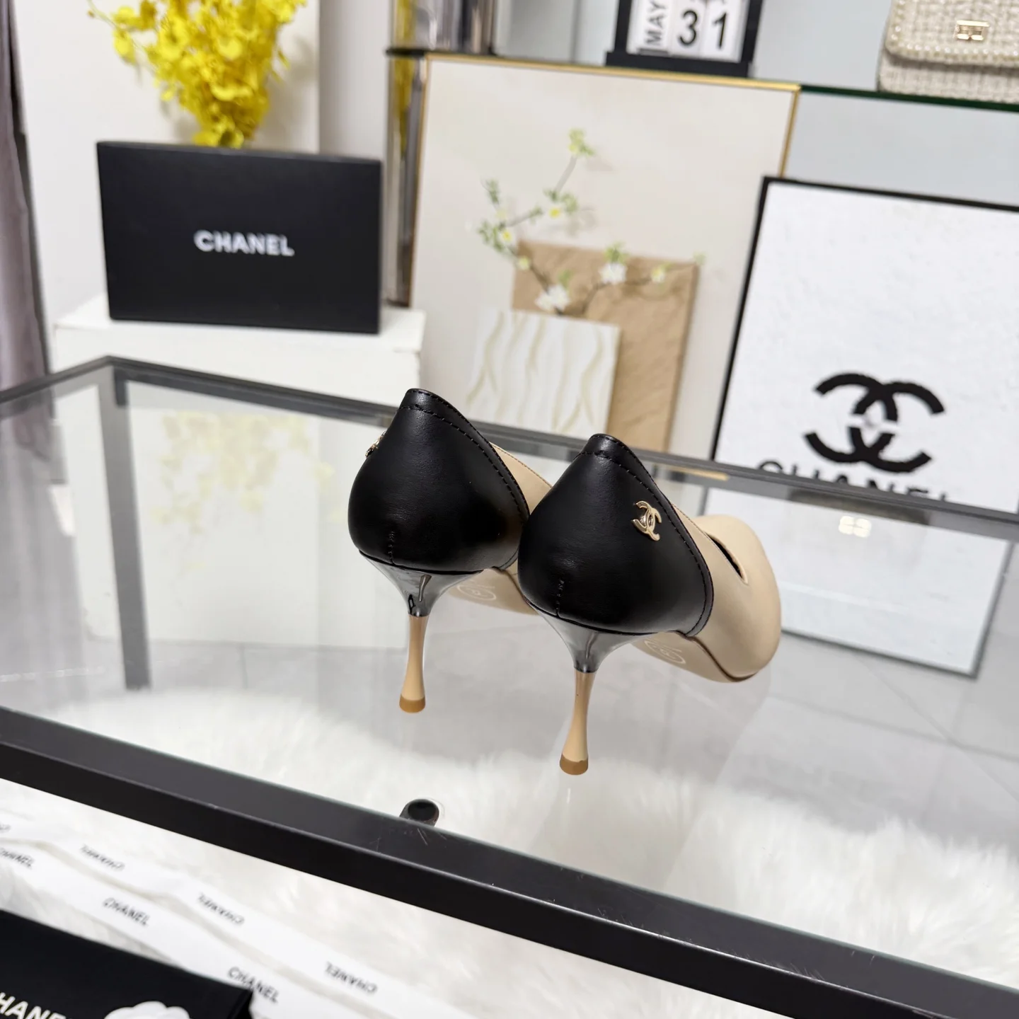 CHANEL Pumps Calf Leather Beige-Black EU35-41 B60202609110256 - Image 6