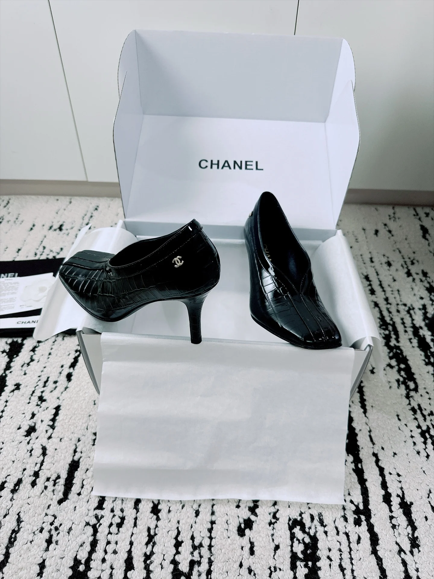 CHANEL Pumps Lamb Leather Black EU35-41 B70202609110521 - Image 11