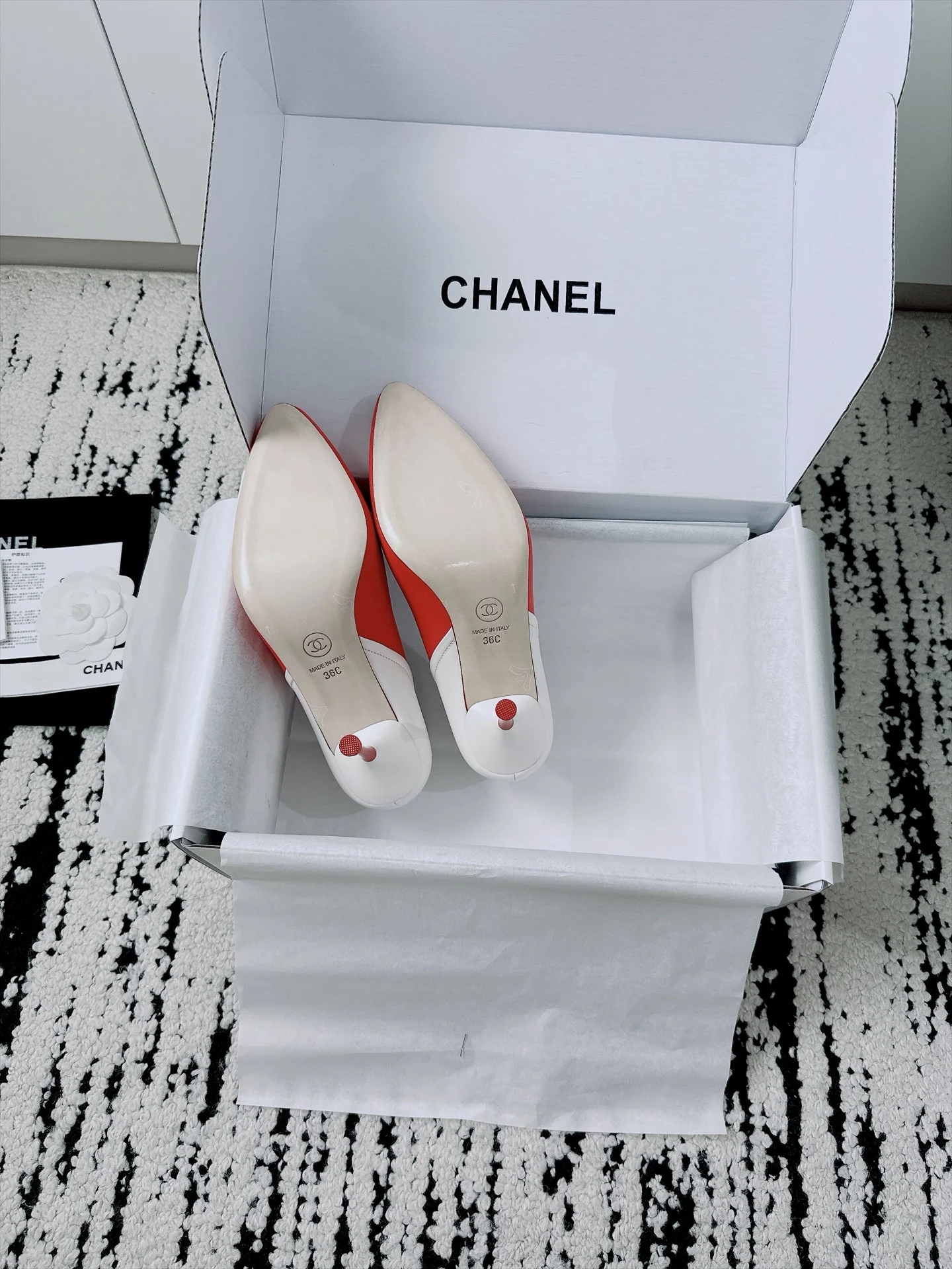 CHANEL Pumps Lamb Leather White-Red EU35-41 B70202609110525 - Image 10