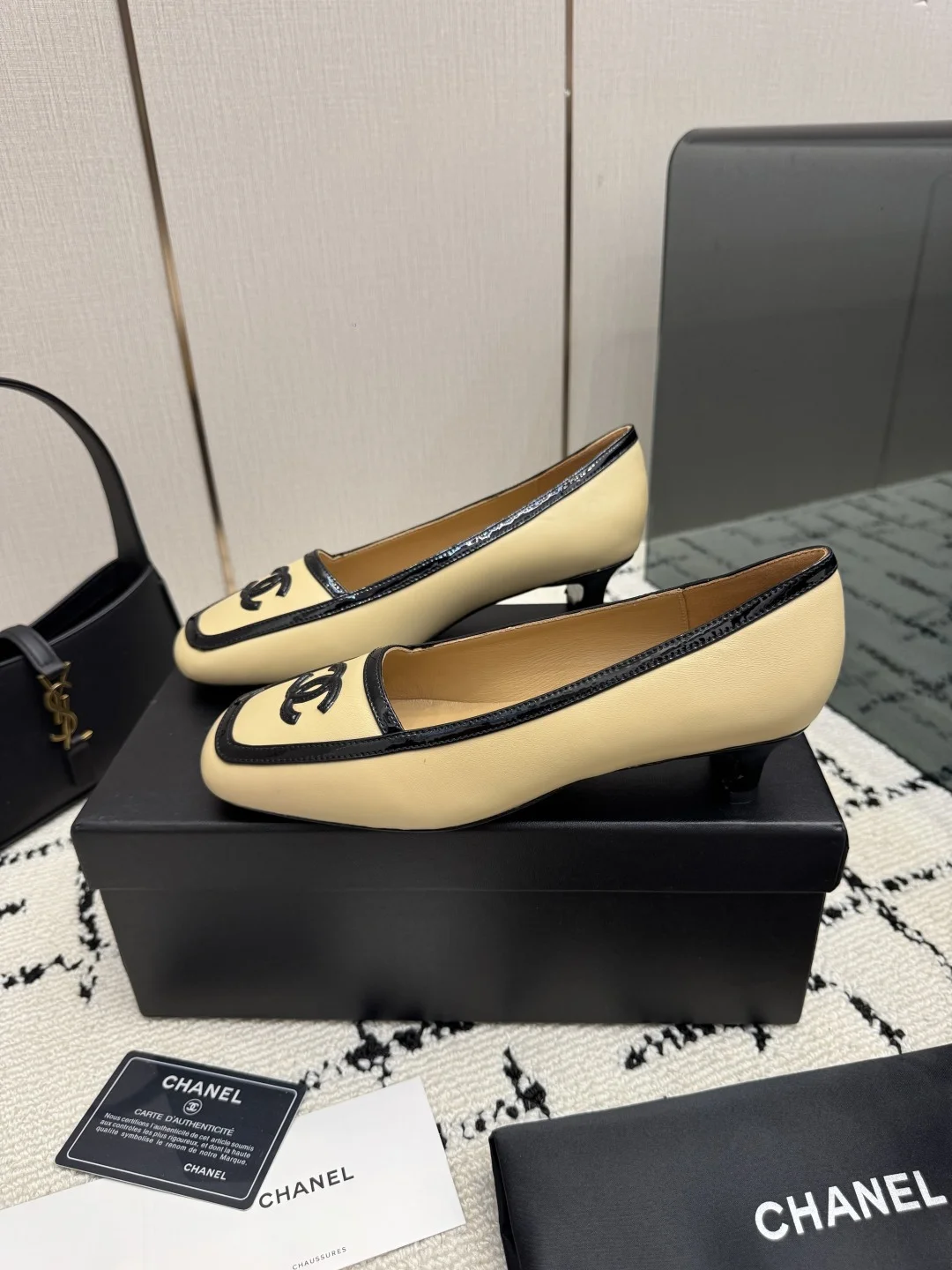 CHANEL Pumps Leather Beige-Black EU35-39 B70202609110296 - Image 4