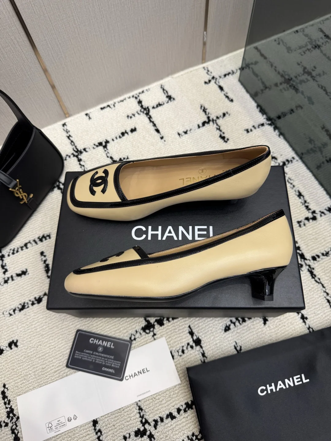 CHANEL Pumps Leather Beige-Black EU35-39 B70202609110296 - Image 5