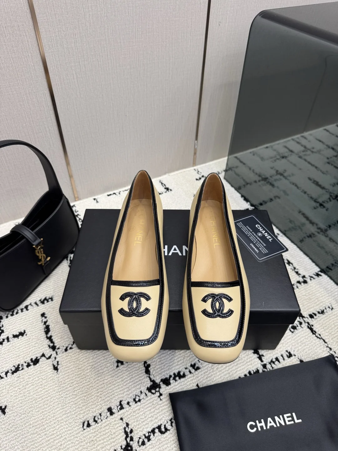 CHANEL Pumps Leather Beige-Black EU35-39 B70202609110302