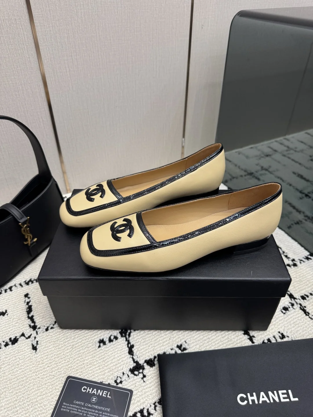 CHANEL Pumps Leather Beige-Black EU35-39 B70202609110302 - Image 4