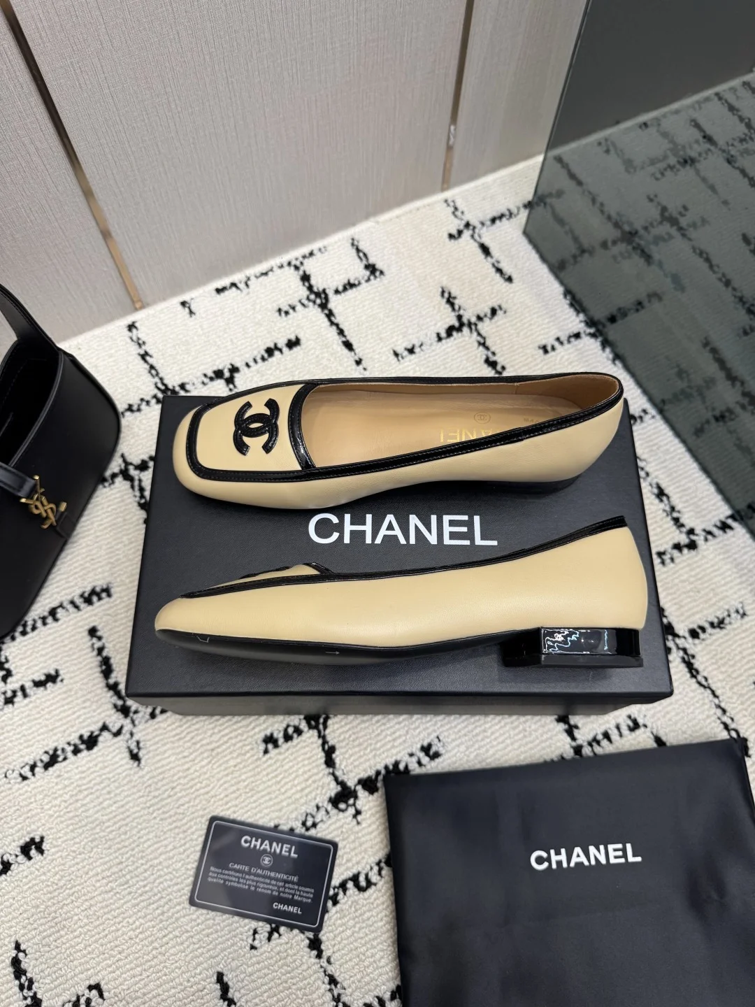CHANEL Pumps Leather Beige-Black EU35-39 B70202609110302 - Image 5