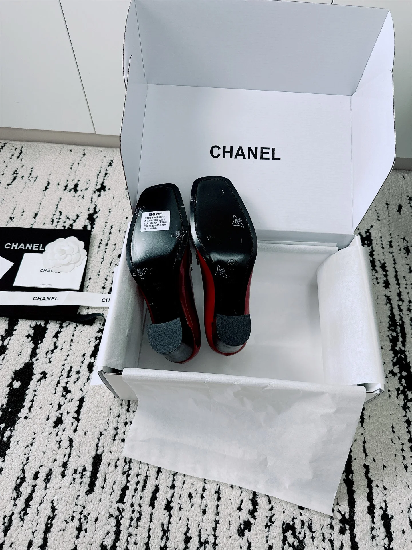 CHANEL Pumps Patent Lamb Leather Red-Black EU35-41 B80202609110536 - Image 12