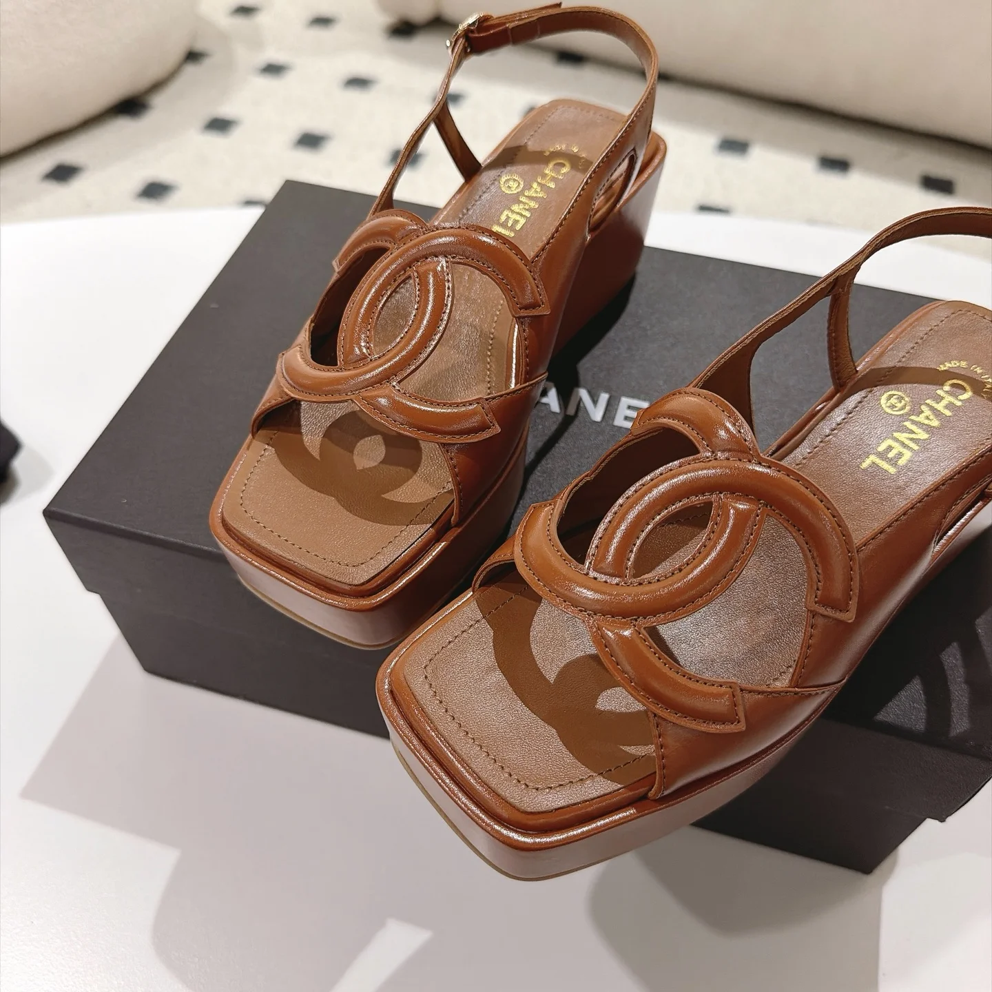CHANEL Sandals Brown B40202609110876 - Image 7