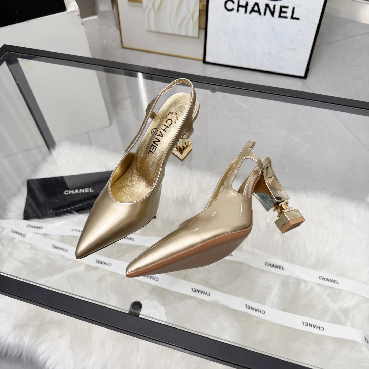 CHANEL Sandals Calf Leather Gold-Silver EU35-41 B80202609110279 - Image 5
