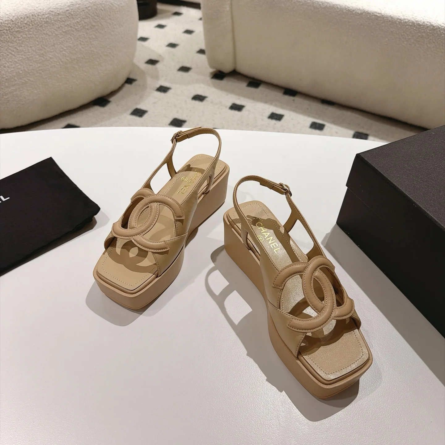 CHANEL Sandals Lamb Leather Beige-Gold EU35-41 B40202609110882 - Image 2