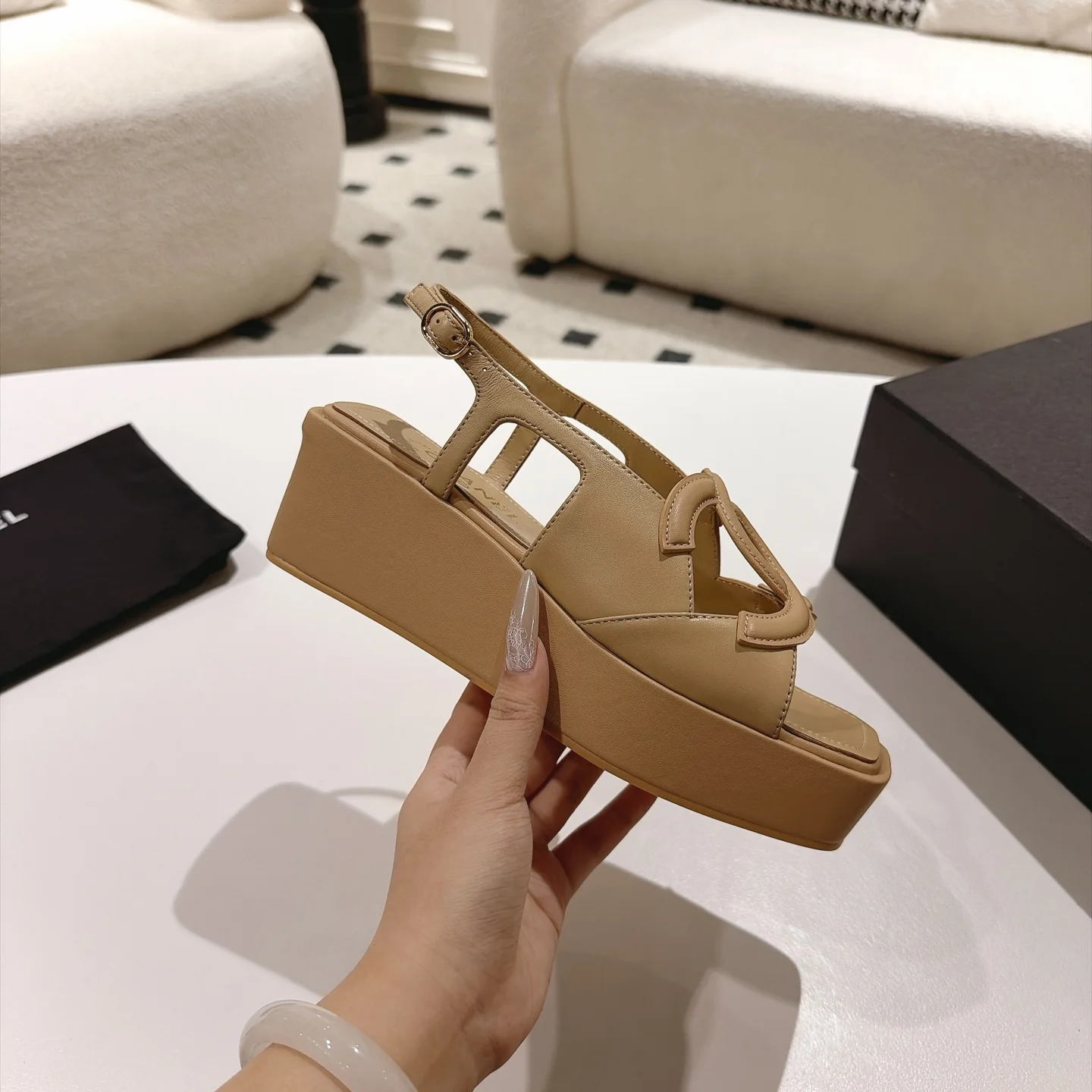CHANEL Sandals Lamb Leather Beige-Gold EU35-41 B40202609110882 - Image 5