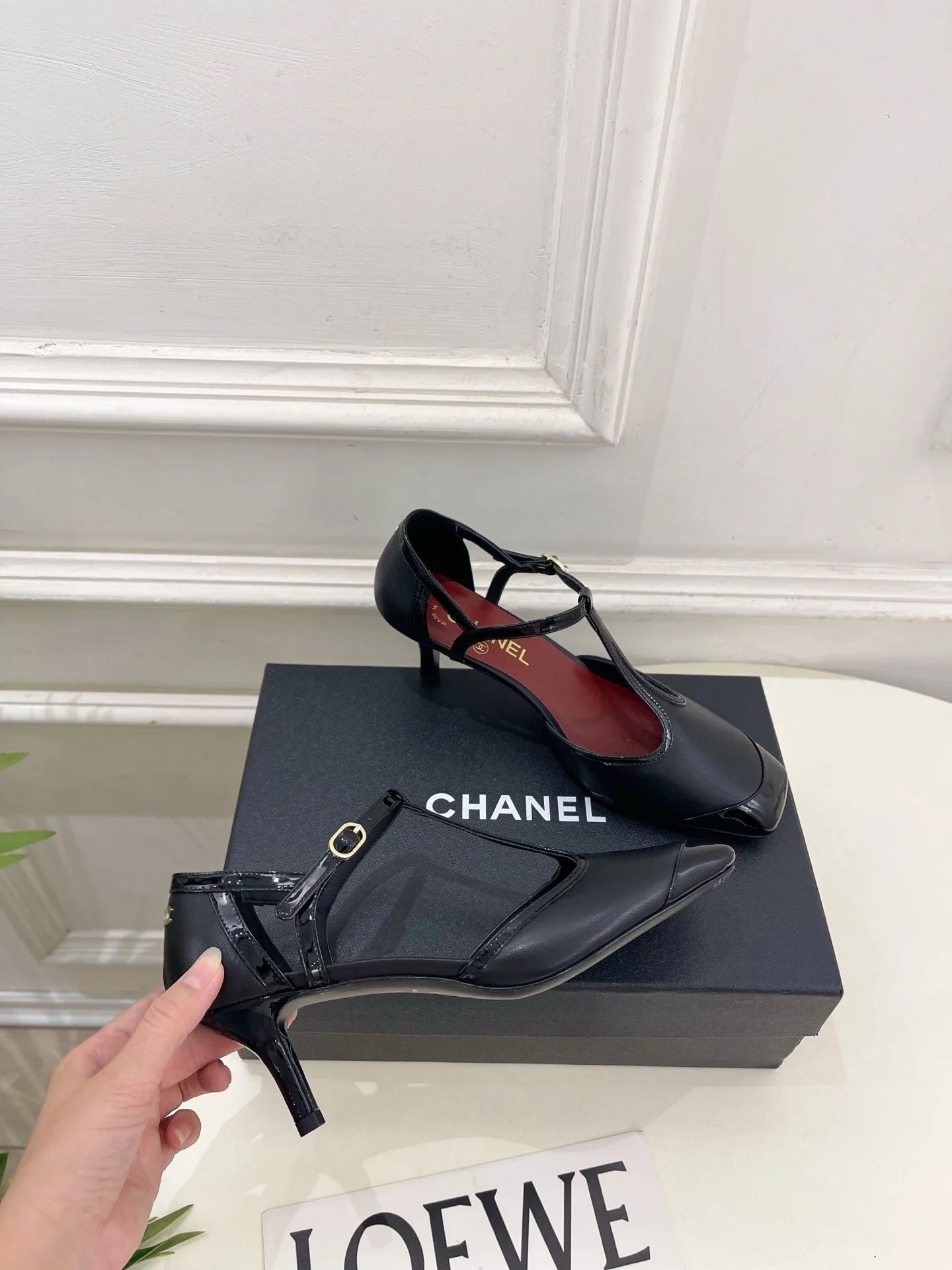 CHANEL Sandals Lamb Leather Black-Red EU35-39 B70202609110203 - Image 4