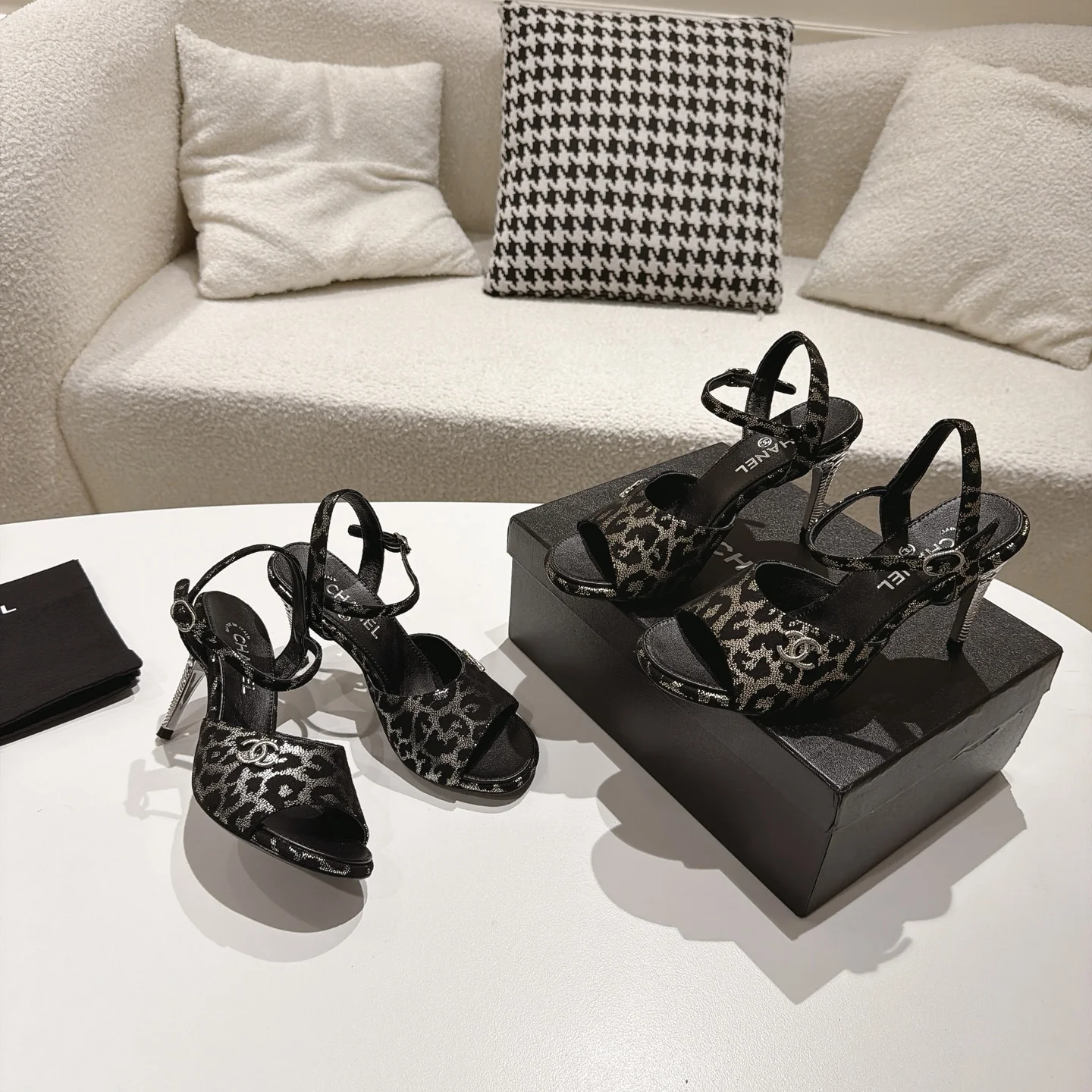 CHANEL Sandals Lamb Leather Black-Silver EU35-39 B40202609110867 - Image 9