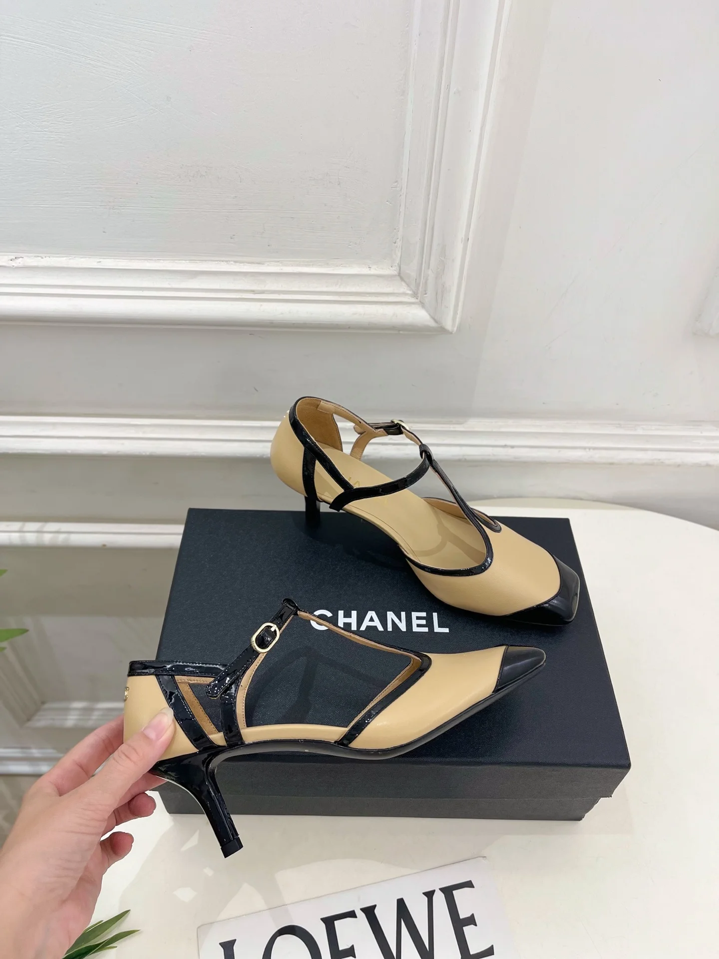 CHANEL Sandals Lambskin Beige-Black EU35-39 B70202609110204 - Image 4