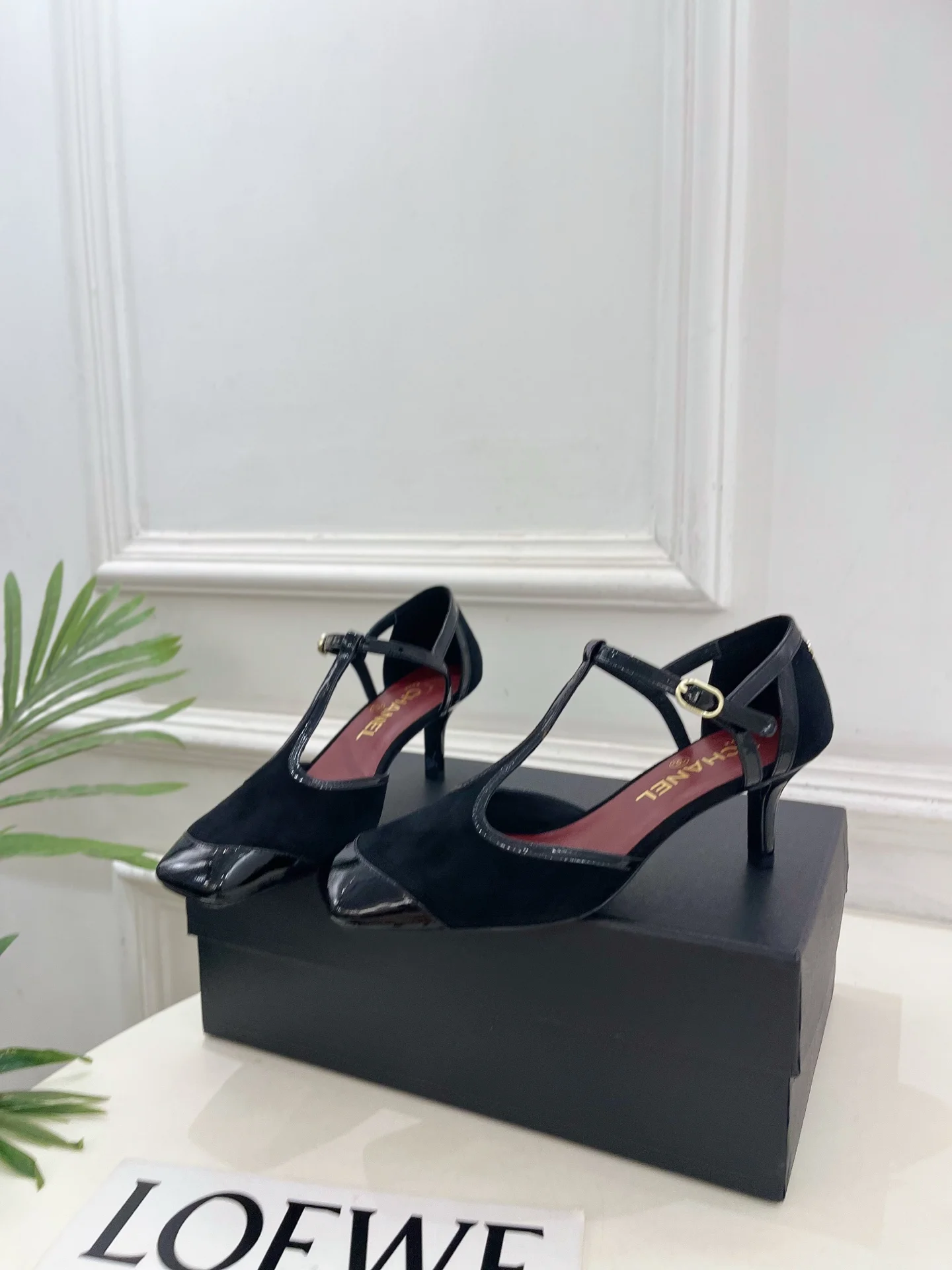 CHANEL Sandals Lambskin Leather Black-Red EU35-39 B70202609110206 - Image 3