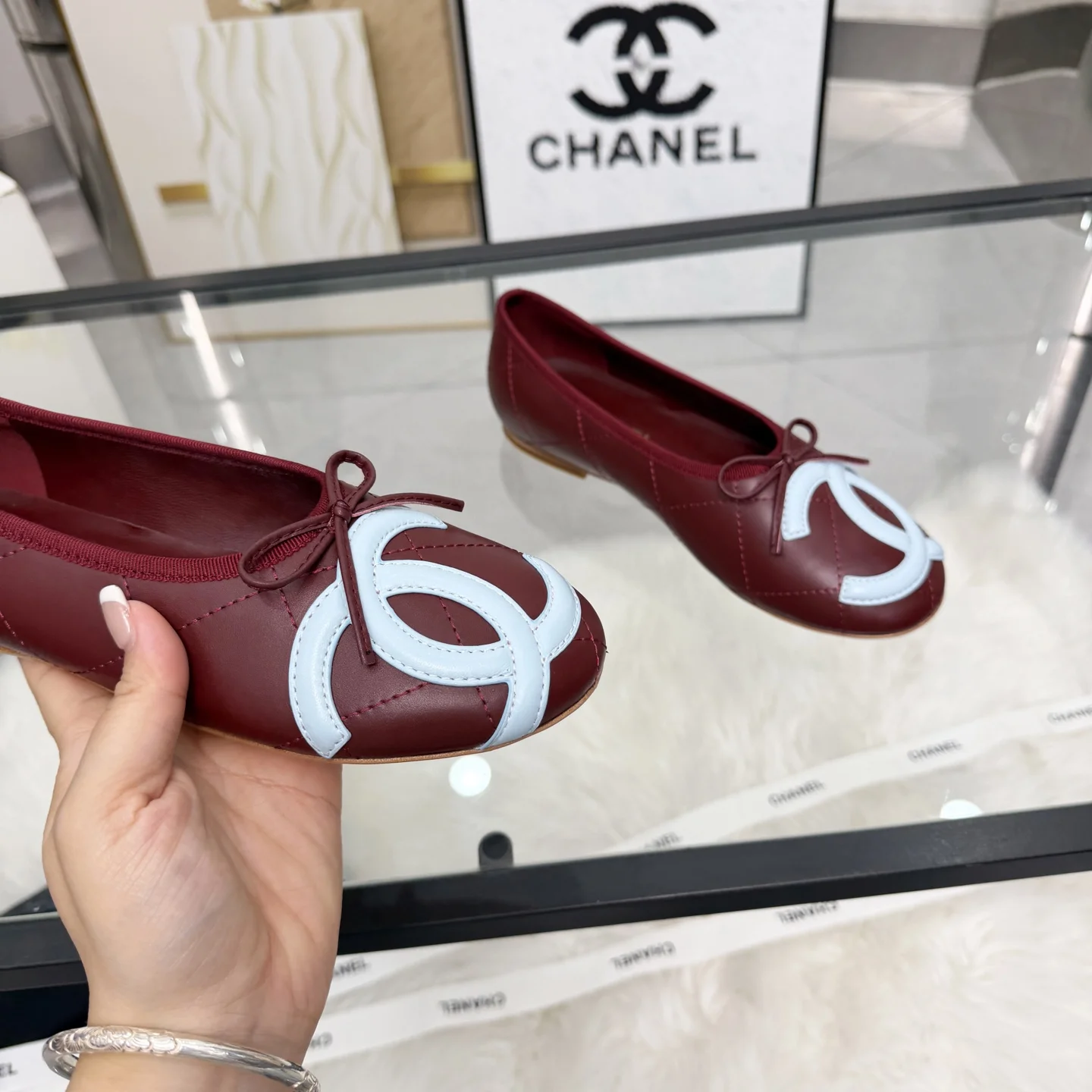CHANEL Sandals Leather Burgundy-White EU35-41 B70202609110276 - Image 3
