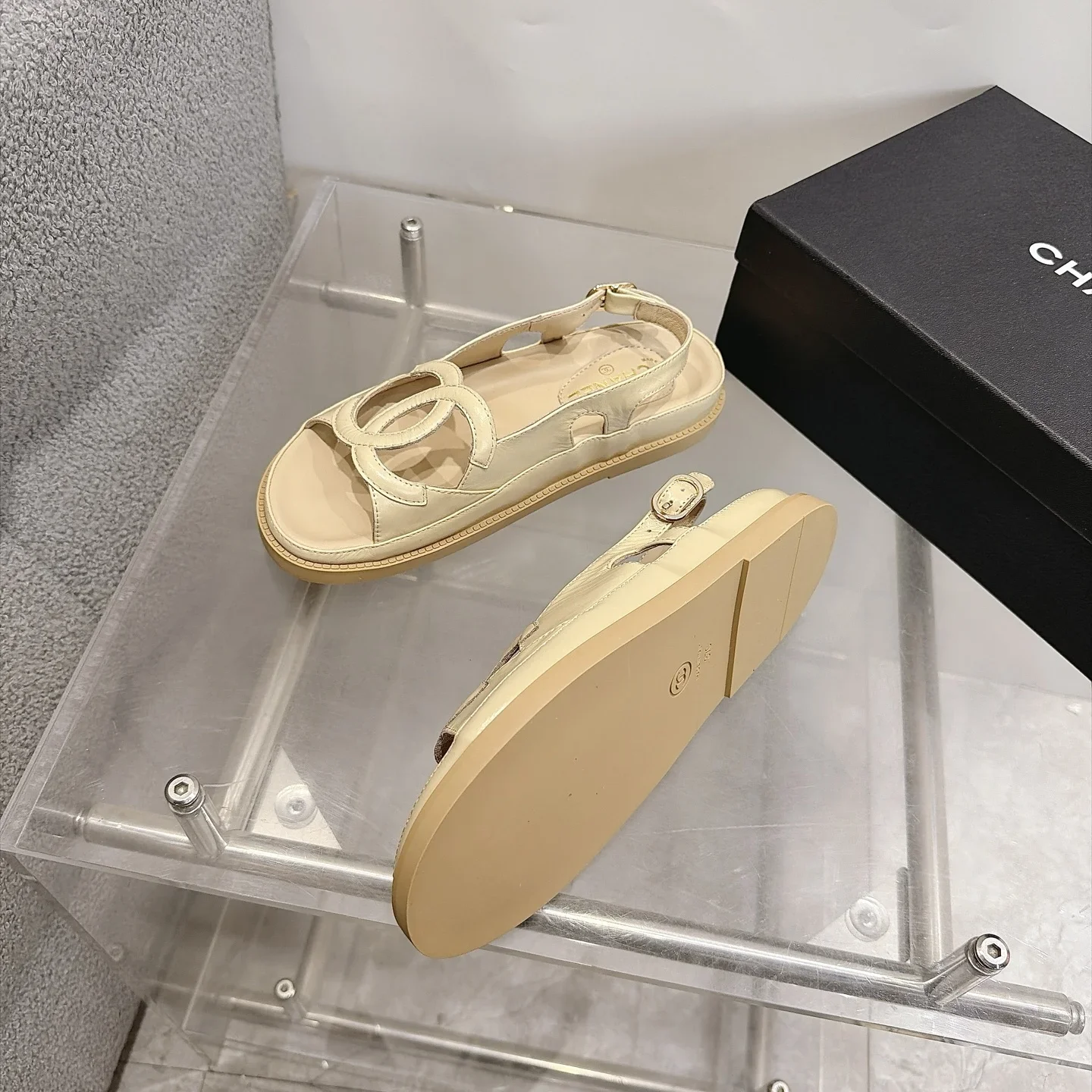 CHANEL Sandals Oiled Leather Beige EU35-40 B20202609112000 - Image 2