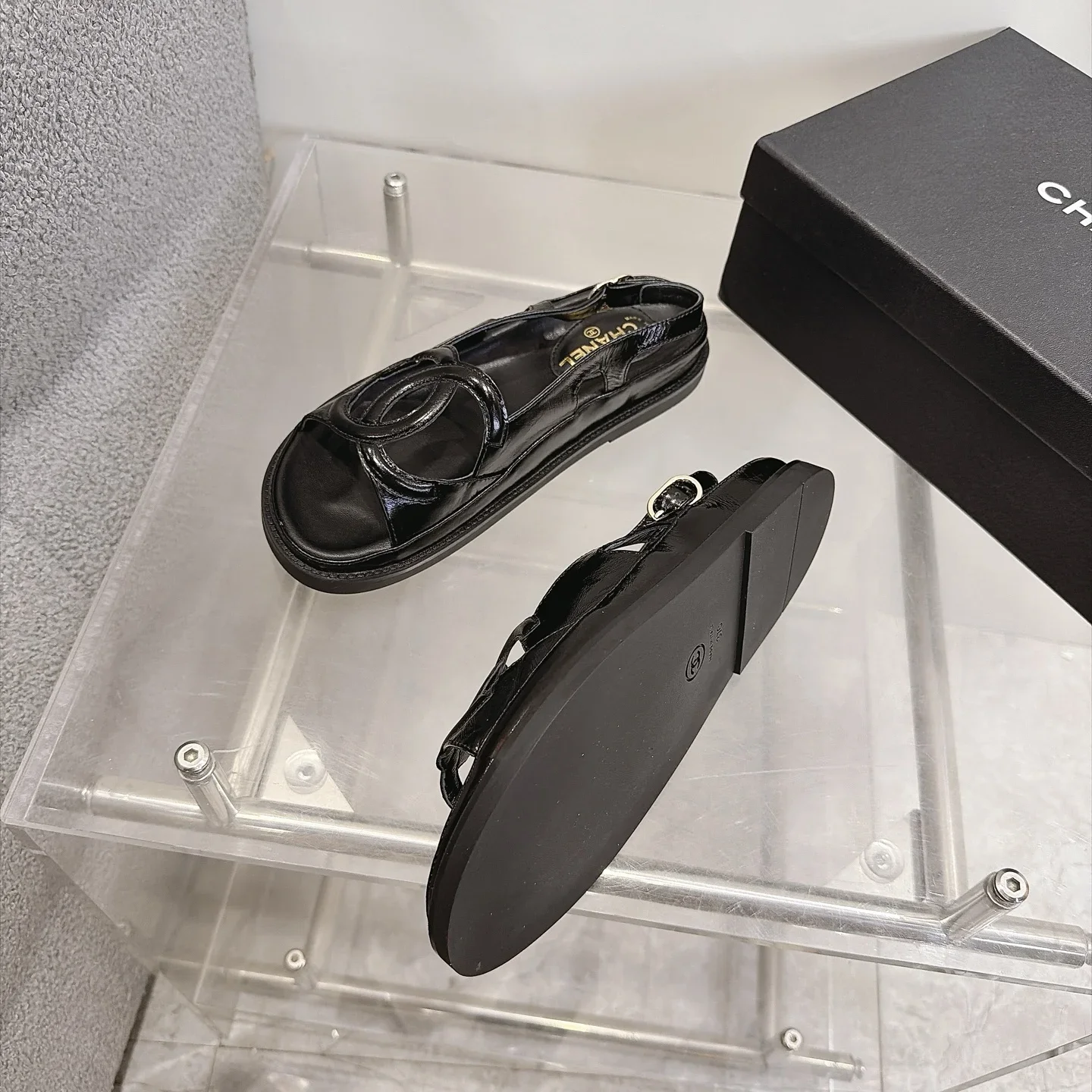 CHANEL Sandals Oiled Leather Black EU35-40 B20202609112001 - Image 2