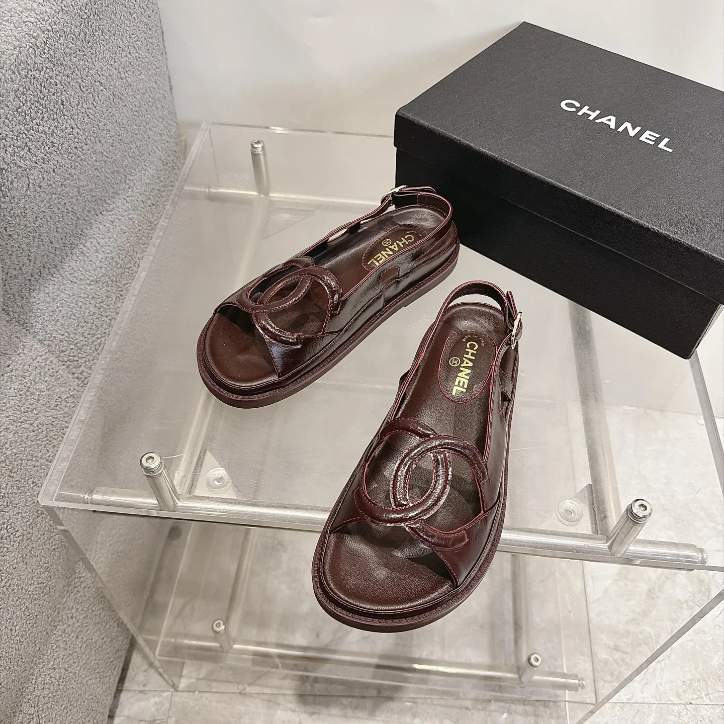 CHANEL Sandals Oiled Leather Brown EU35-40 B20202609112002 - Image 3