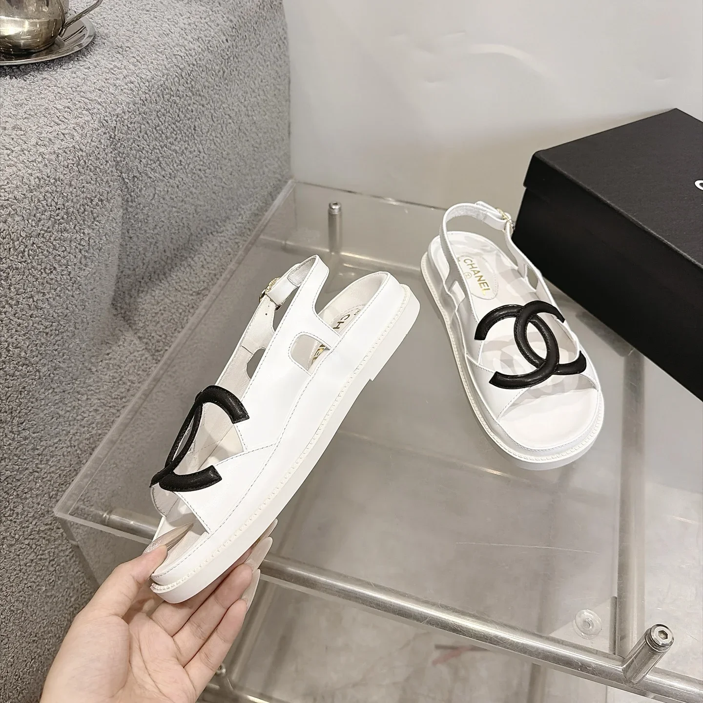 CHANEL Sandals Suede Leather White-Black EU35-40 B20202609112005 - Image 6