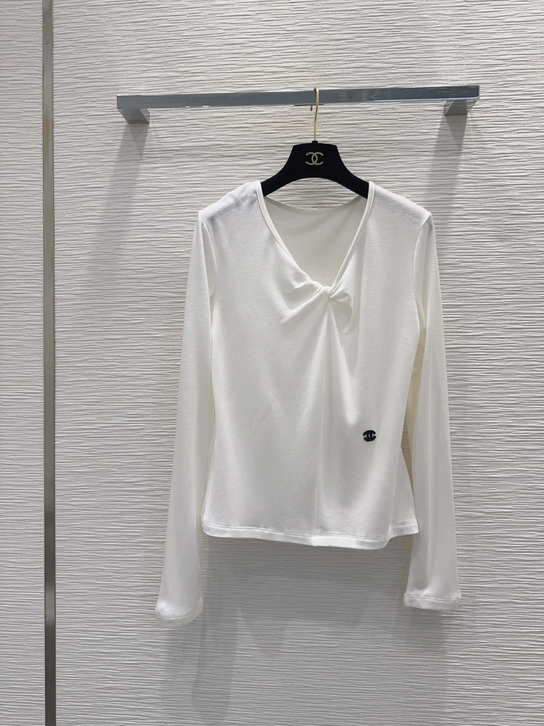 CHANEL Shirts White-Black S-M-L A95202609062878