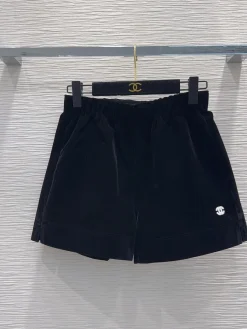 CHANEL Shorts Black-White S-L B35202609062875