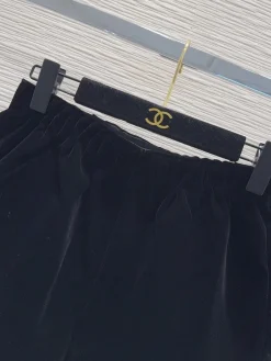 Alternative view of CHANEL Shorts Black-White S-L B35202609062875
