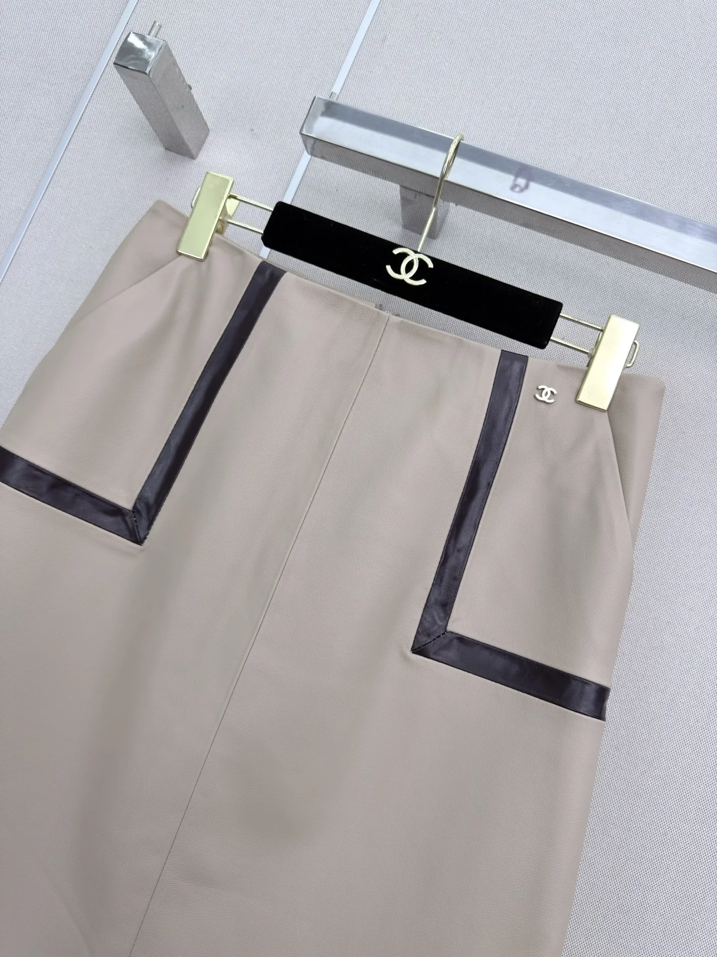 CHANEL Skirts Beige-Black S-L D70202609063471 - Image 2