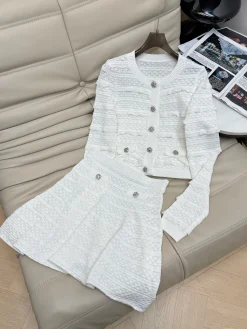 CHANEL Skirts Knit White S-L B40202609063143