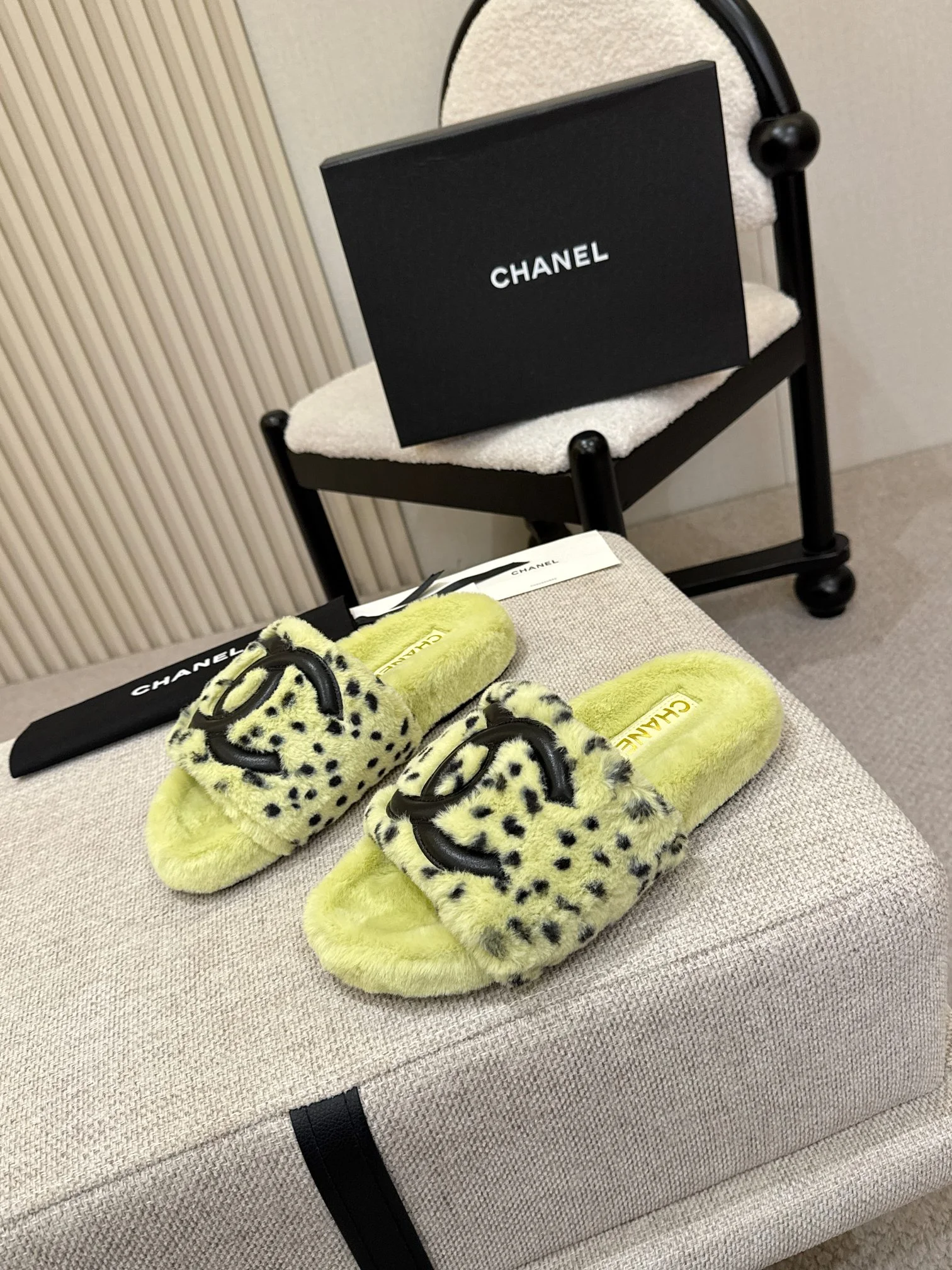CHANEL Slides Wool Yellow-Black EU35-42 A80202609110517