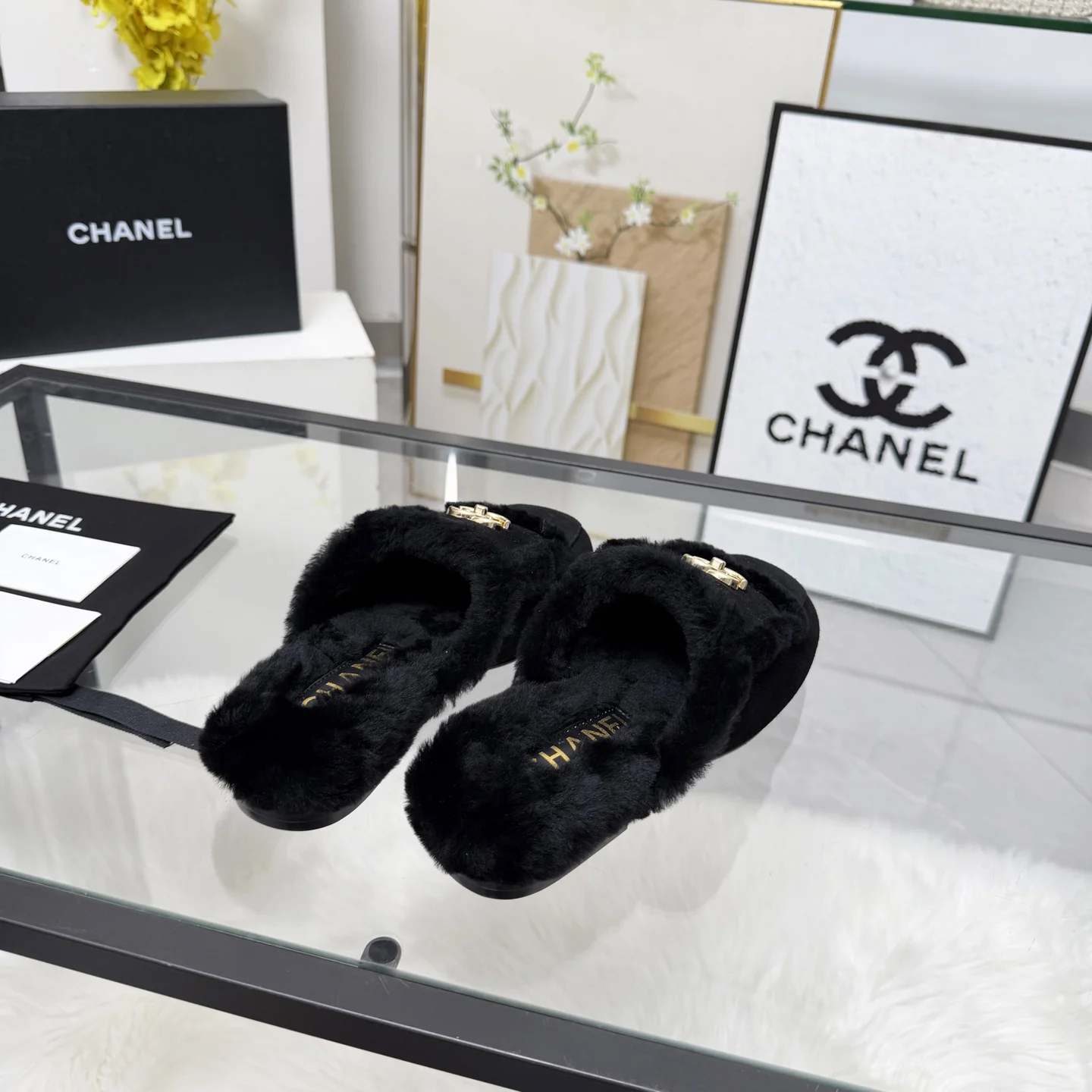 CHANEL Slippers Sheepskin Leather Black-Gold EU35-41 B40202609110262 - Image 7