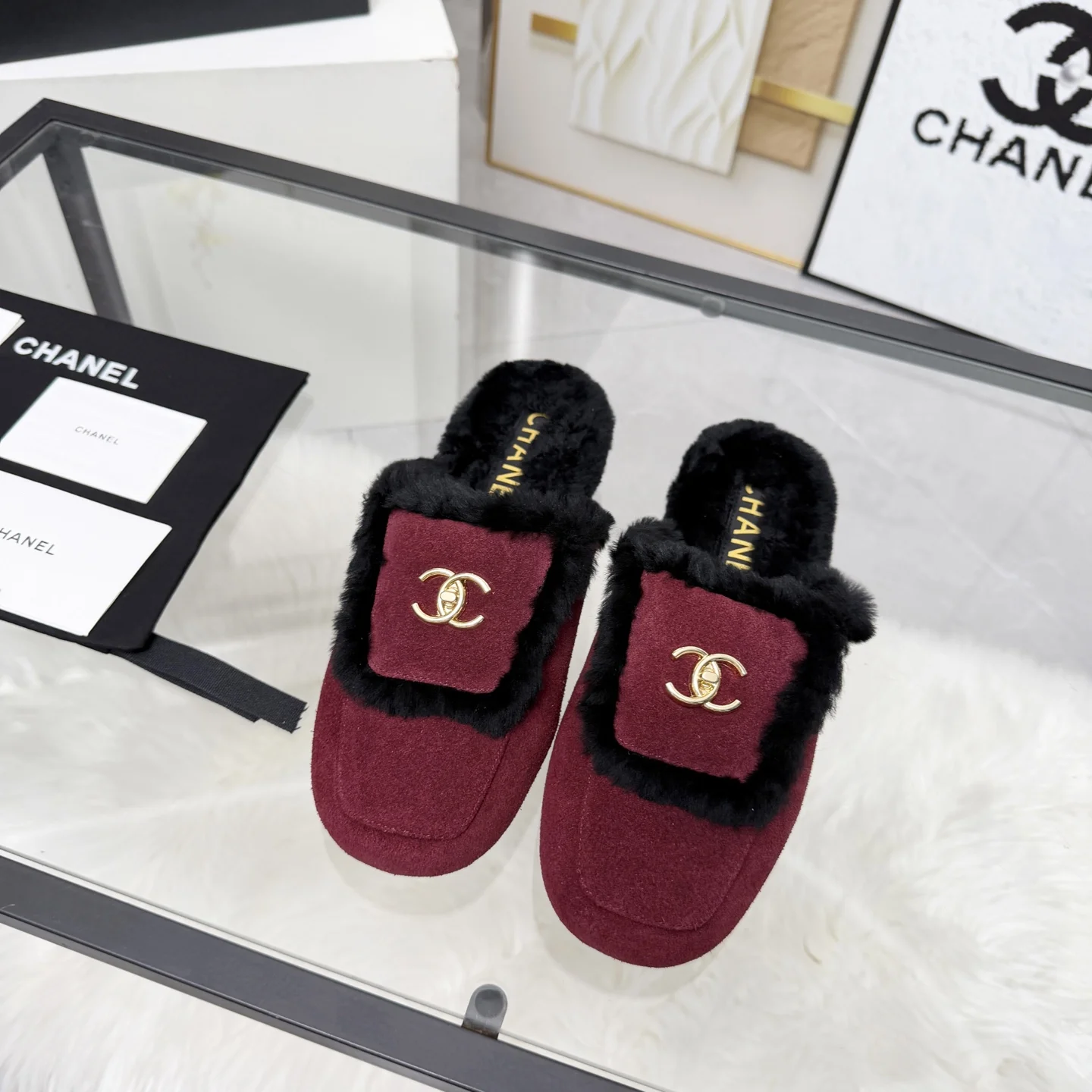 CHANEL Slippers Sheepskin Leather Burgundy-Black EU35-41 B40202609110259 - Image 8