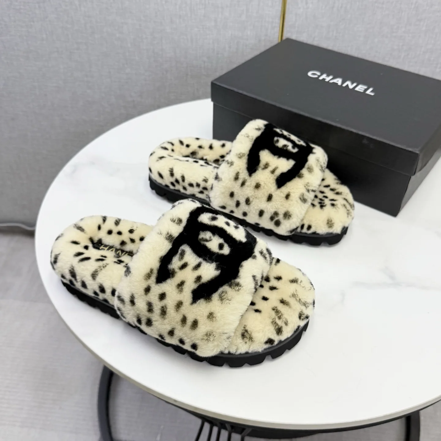 CHANEL Slippers Wool Rubber Cream-Black EU35-39 B60202609110590 - Image 6