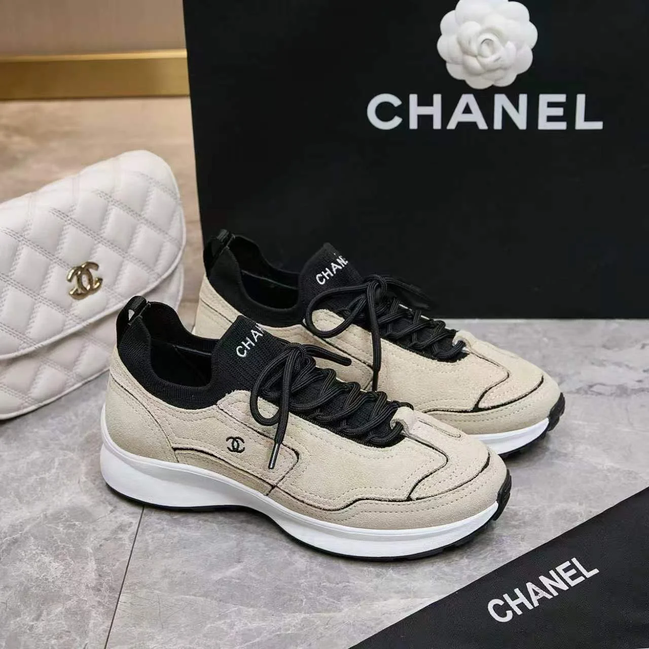 CHANEL Sneakers Beige-Black B80202609110573 - Image 3