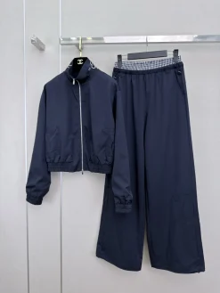CHANEL Suits Navy-White S-L C30202609062646