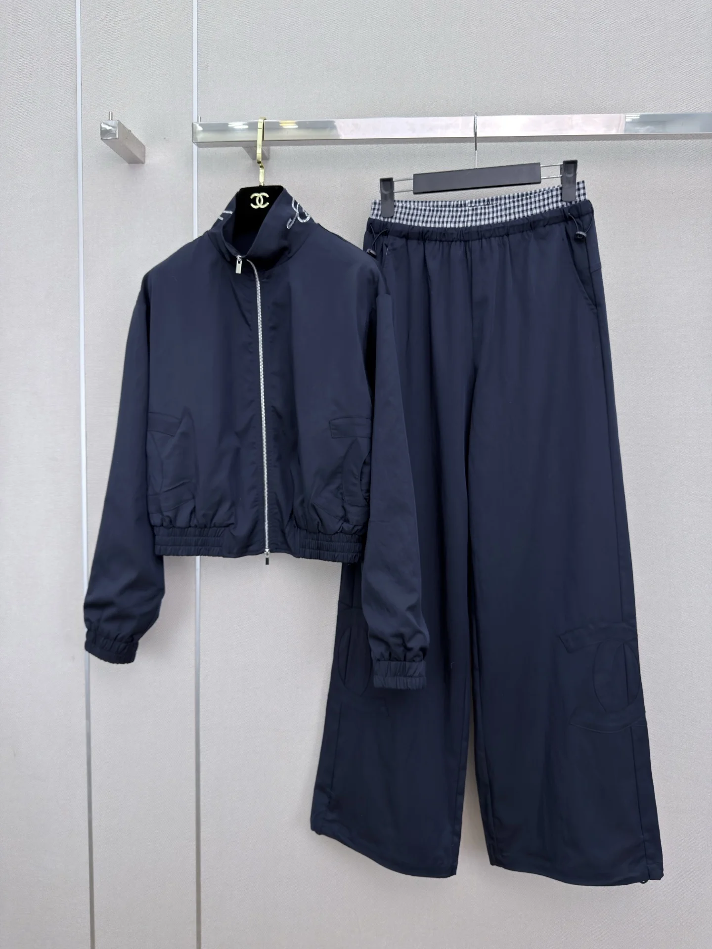 CHANEL Suits Navy-White S-L C30202609062646