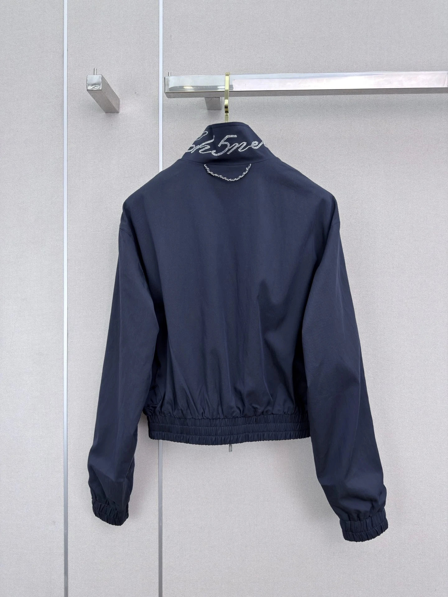 CHANEL Suits Navy-White S-L C30202609062646 - Image 6